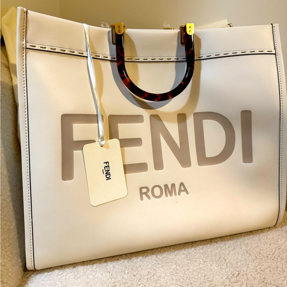 FENDI Sunshine Tote